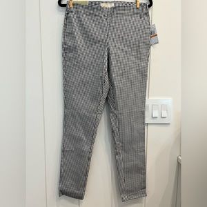 Michael Kors women’s super skinny black and white dress pant. New with tags.